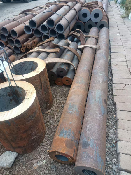 42CrMo 热轧无缝钢管 库存充足可切割 可探伤检测 随货附带材质单